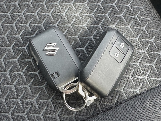 スイフト(スズキ)中古車 19