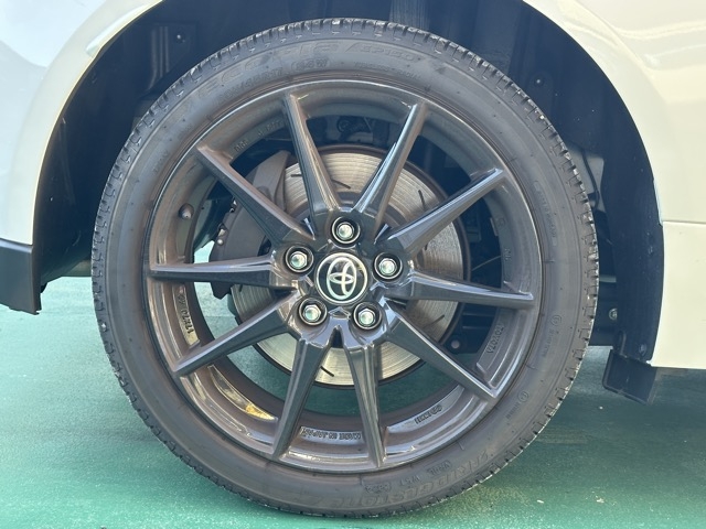 GRヤリス(トヨタ)中古車 10