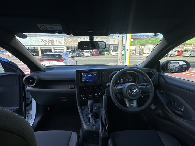 GRヤリス(トヨタ)中古車 5