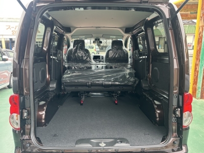 NV200バネットバン(ニッサン)登録済未使用車 内外装写真他２