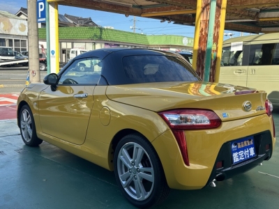 コペン(ダイハツ)届出済未使用車 後方