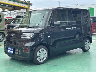 タント(ダイハツ)ディーラ-試乗車 前方