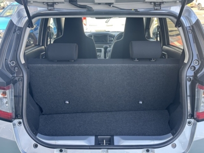 プレオプラス(スバル)ディーラ-試乗車 内外装写真他