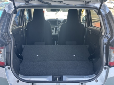 プレオプラス(スバル)ディーラ-試乗車 内外装写真他１