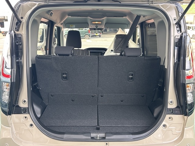 ソリオ(スズキ)登録済未使用車 10