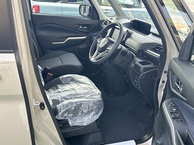 ソリオ(スズキ)登録済未使用車 14