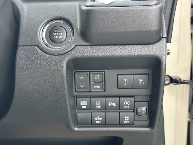 ソリオ(スズキ)登録済未使用車 17