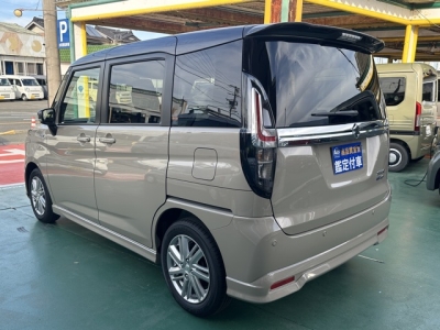 新型ソリオ(スズキ)登録済未使用車 後方