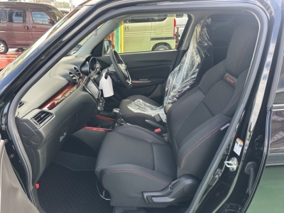 スイフトスポーツ(スズキ)中古車 前席内装