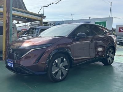 アリア(ニッサン)中古車 前方