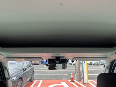 エブリイバンのOEM(スズキ)ディーラ-試乗車 内外装写真他