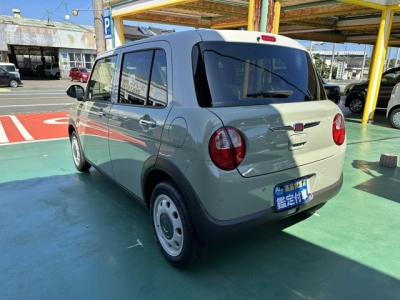 ラパンLC(スズキ)届出済未使用車 後方