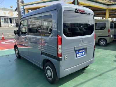 N-VAN(ホンダ)届出済未使用車 後方