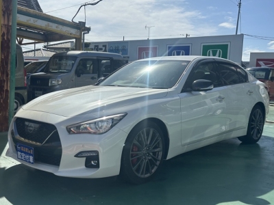 スカイライン(ニッサン)中古車 前方