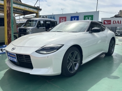 フェアレディZ(ニッサン)登録済未使用車 前方