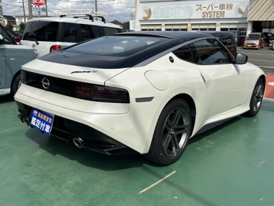 フェアレディZ(ニッサン)登録済未使用車 内外装写真他