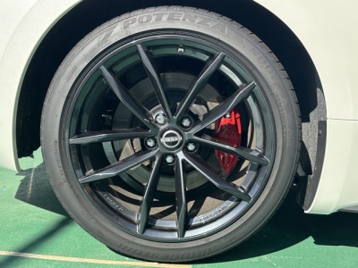 フェアレディZ(ニッサン)中古車 内外装写真他２