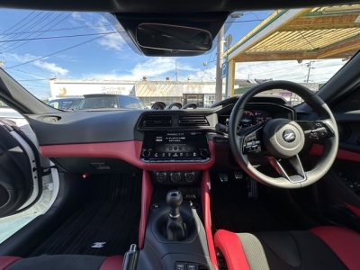 フェアレディZ(ニッサン)中古車 後席内装