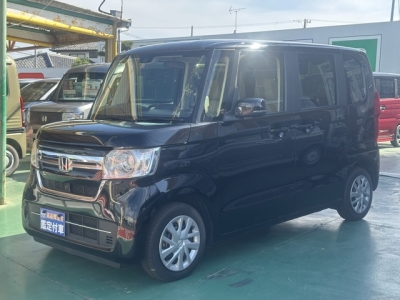 N-BOX(ホンダ)中古車 前方