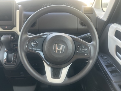 N-BOX(ホンダ)中古車 内外装写真