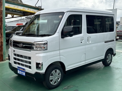 アトレー(ダイハツ)届出済未使用車 前方