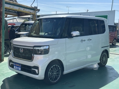 新型N-BOX(ホンダ)届出済未使用車 前方