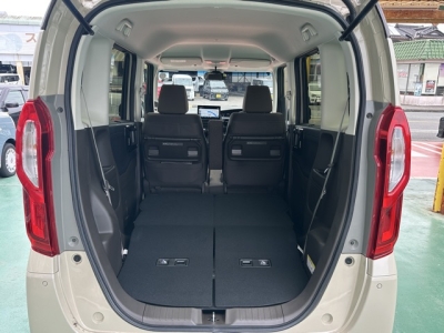 N-BOX(ホンダ)中古車 内外装写真他２