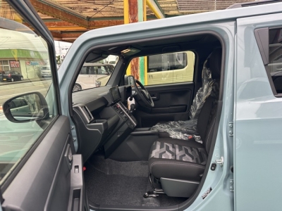 タフト(ダイハツ)届出済未使用車 前席内装