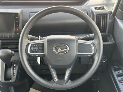 タント(ダイハツ)届出済未使用車 内外装写真