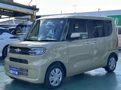 タント(ダイハツ)届出済未使用車 前方
