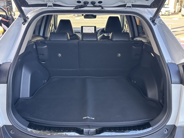 ＲＡＶ４(トヨタ)中古車 11