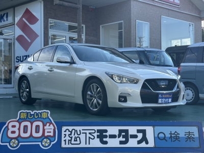 スカイライン(ニッサン)ディーラ-試乗車 全体