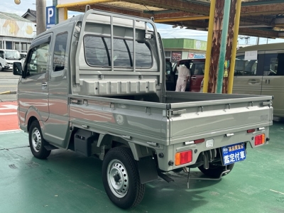 キャリートラック(スズキ)中古車 後方