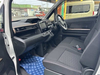 ワゴンRカスタムＺ(スズキ)中古車 前席内装
