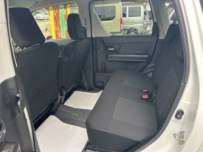 ワゴンRカスタムＺ(スズキ)中古車 後席内装