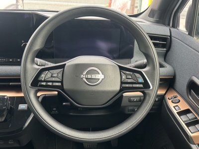 サクラ(ニッサン)中古車 内外装写真