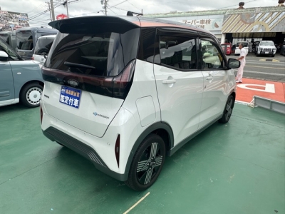 サクラ(ニッサン)中古車 内外装写真他１