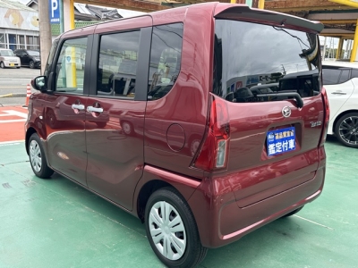 タント(ダイハツ)届出済未使用車 後方