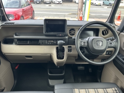 N-BOX(ホンダ)届出済未使用車 内外装写真他