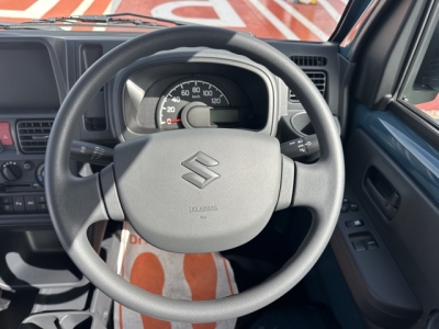 キャリートラック(スズキ)届出済未使用車 内外装写真