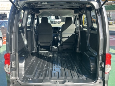 NV200バネットバン(ニッサン)レンタＵＰ 内外装写真他１