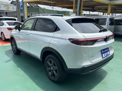 ヴェゼル(ホンダ)登録済未使用車 後方