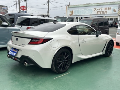 BRZ(スバル)中古車 内外装写真他２