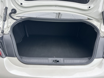 BRZ(スバル)中古車 内外装写真他１