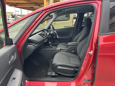 フィット(ホンダ)ディーラ-試乗車 前席内装