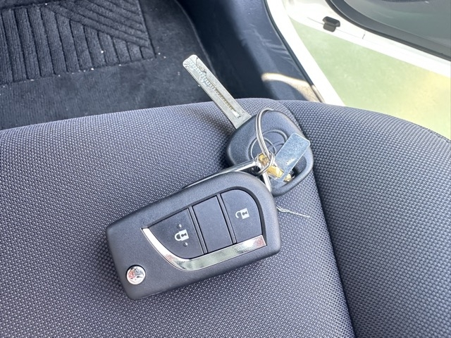 GRヤリス(トヨタ)中古車 12