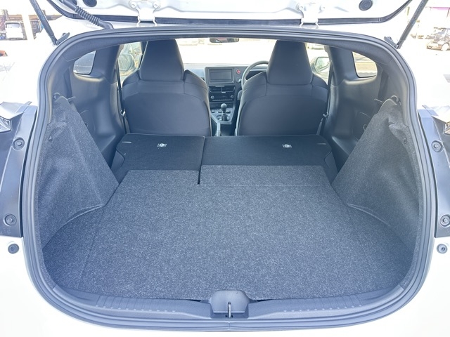 GRヤリス(トヨタ)中古車 6
