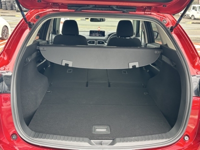 CX-5(マツダ)中古車 内外装写真他２