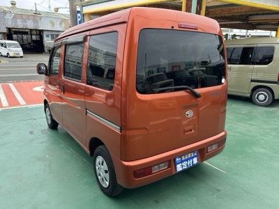 ハイゼットカーゴ(ダイハツ)中古車 後方