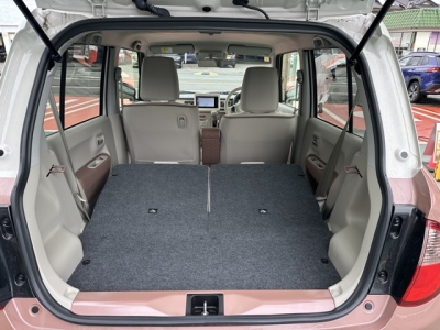 ラパン(スズキ)中古車 内外装写真他２